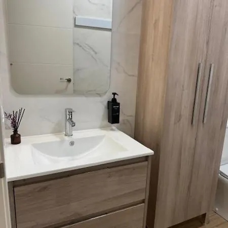 El Jardin Del Torcal Apartment Malaga